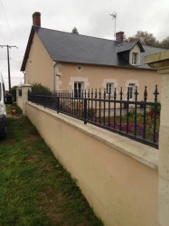 Artisan pour clôtures en fer forgé sur mesure  