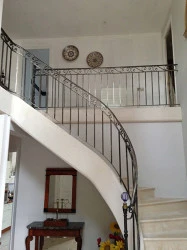 Quelles options pour des rampes d’escalier contemporaines  